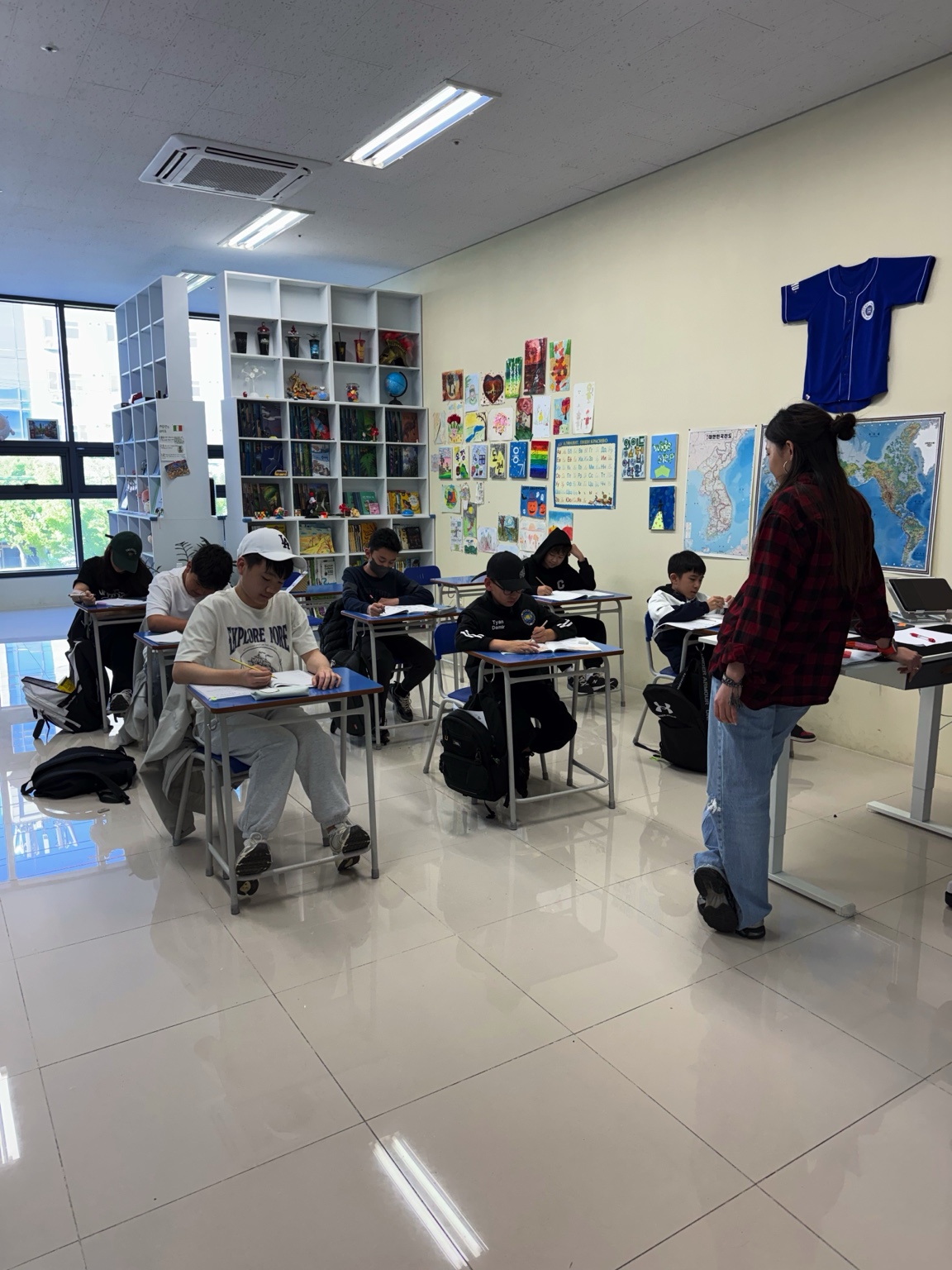 Ученики Wide Step Academy на занятии